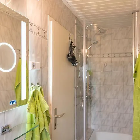 Kirchblick * Guttingen